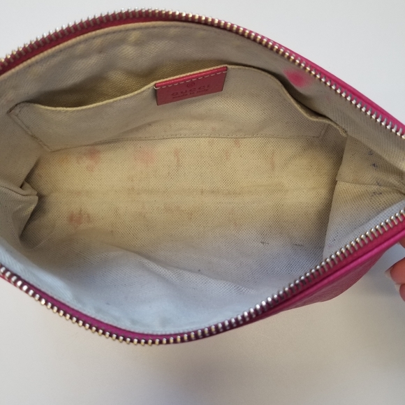 Preloved Authentic Gucci Pebble Bag - Picture 10 of 11